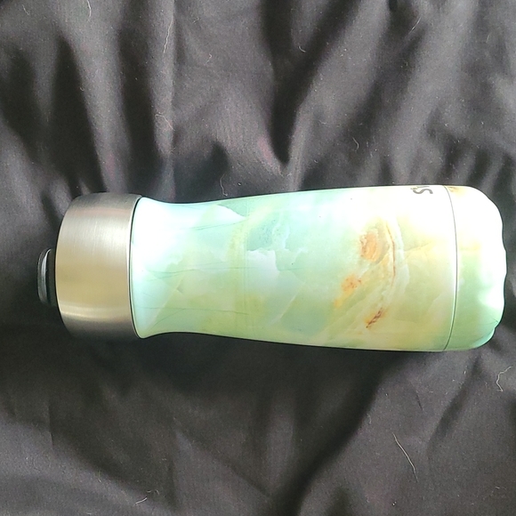 S'well green and yellow marbled hot and cold stainless steel water bottl… - Picture 3 of 15